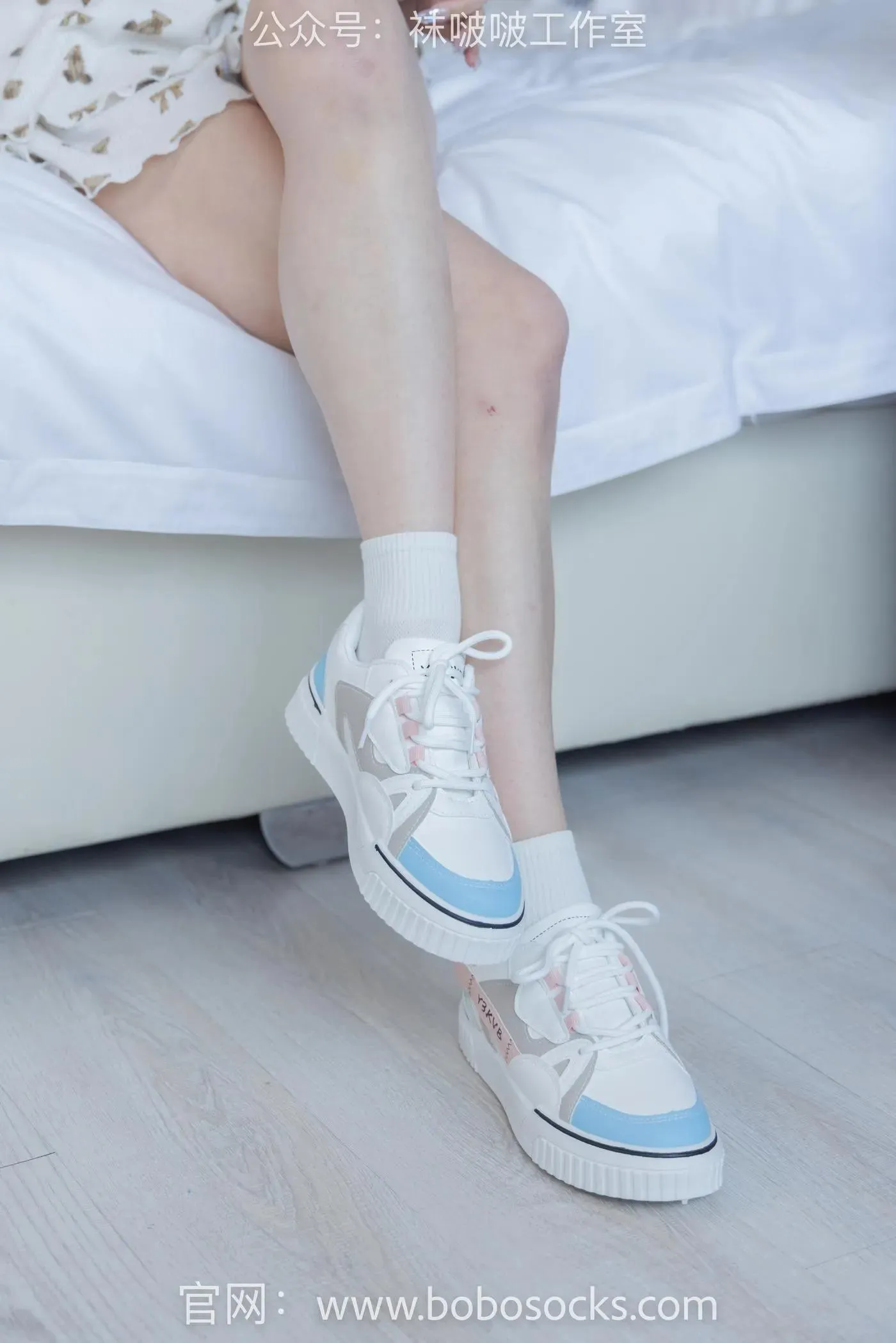 [BoBoSocks袜啵啵]NO.101 苏苏-板鞋、白棉袜、裸足 [140P]插图6